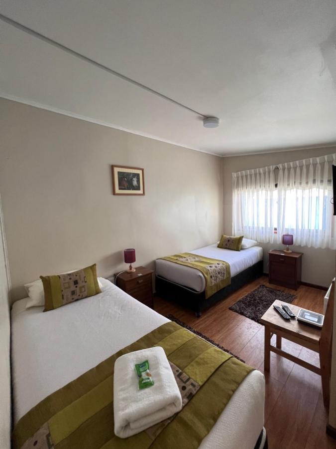 Hostal Reymer Patagonia Puerto Natales Ngoại thất bức ảnh