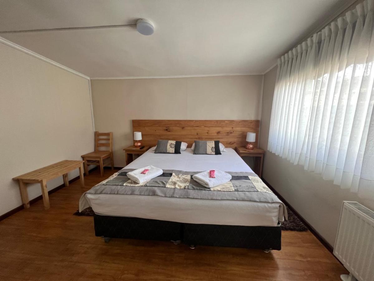 Hostal Reymer Patagonia Puerto Natales Ngoại thất bức ảnh