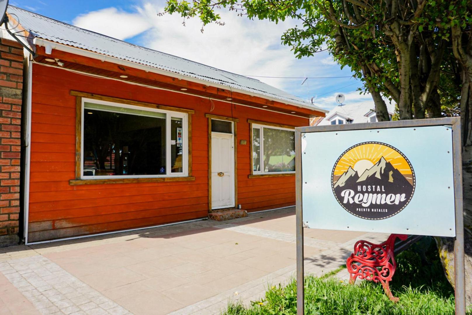 Hostal Reymer Patagonia Puerto Natales Ngoại thất bức ảnh