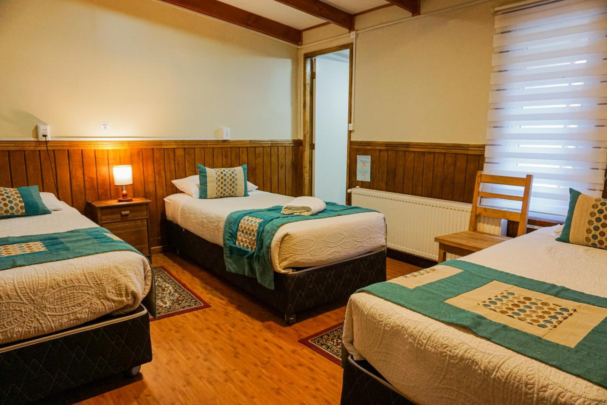 Hostal Reymer Patagonia Puerto Natales Ngoại thất bức ảnh